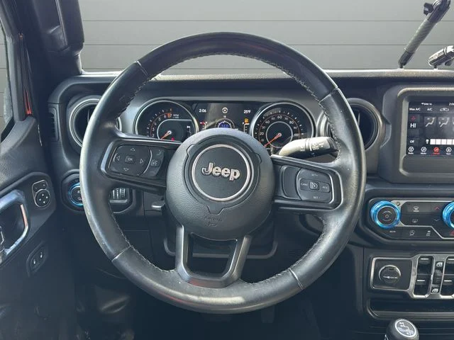 Used 2022 Black Jeep Sport image 13