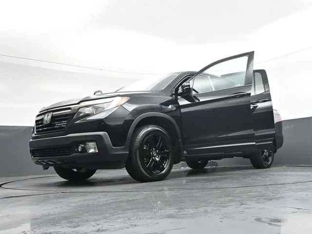 Used 2018  Honda Black Edition image 44