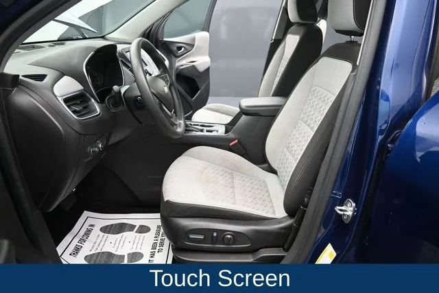 Used 2022 Blue Chevrolet LS image 16