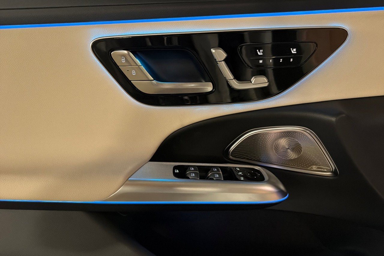 New 2027 Polar White Mercedes-Benz E 350 RWD Sedan image 10