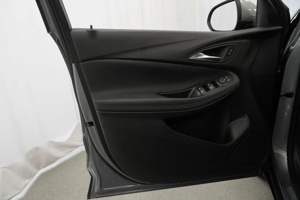 Used 2023 Gray Buick Preferred image 23
