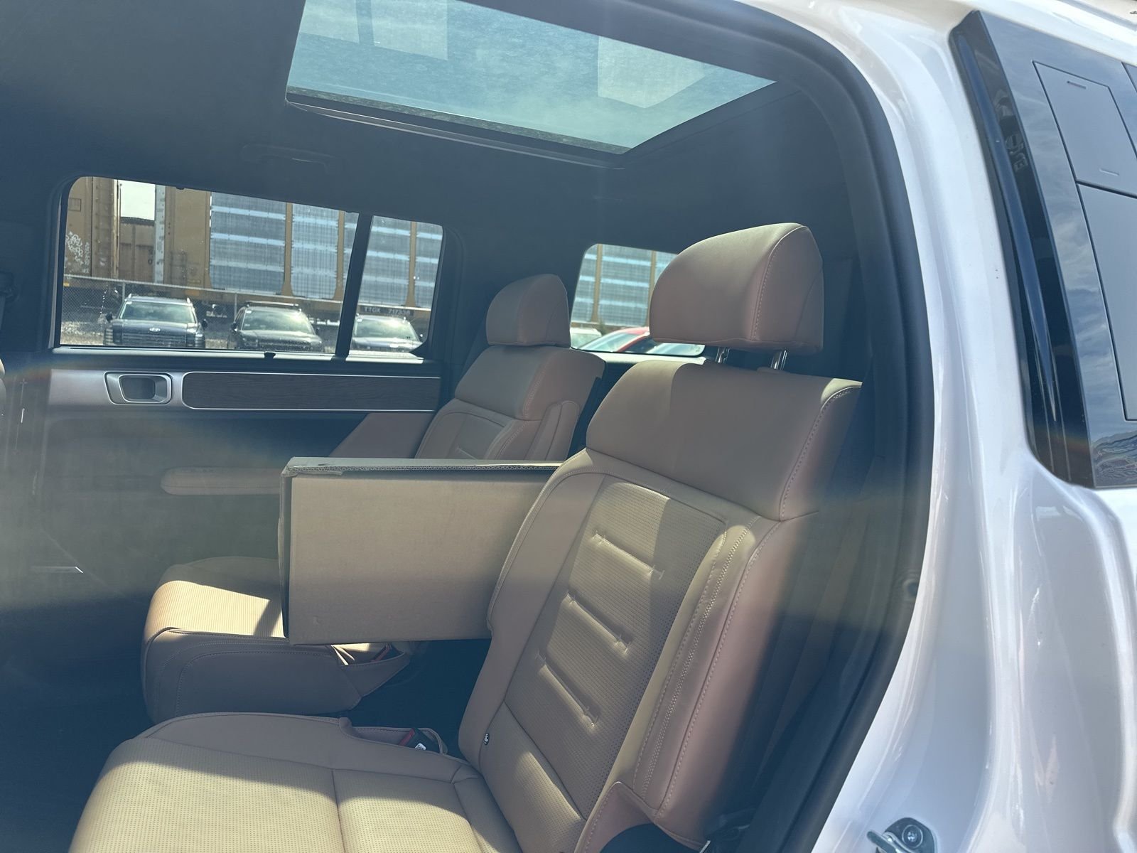 New 2026 White Hyundai Calligraphy AWD image 16