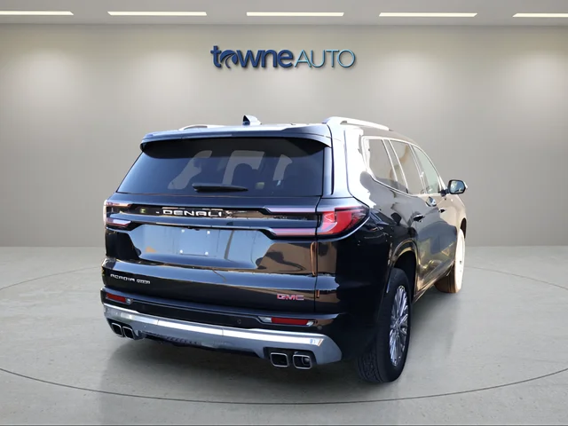 Used 2024 Black GMC Denali image 4