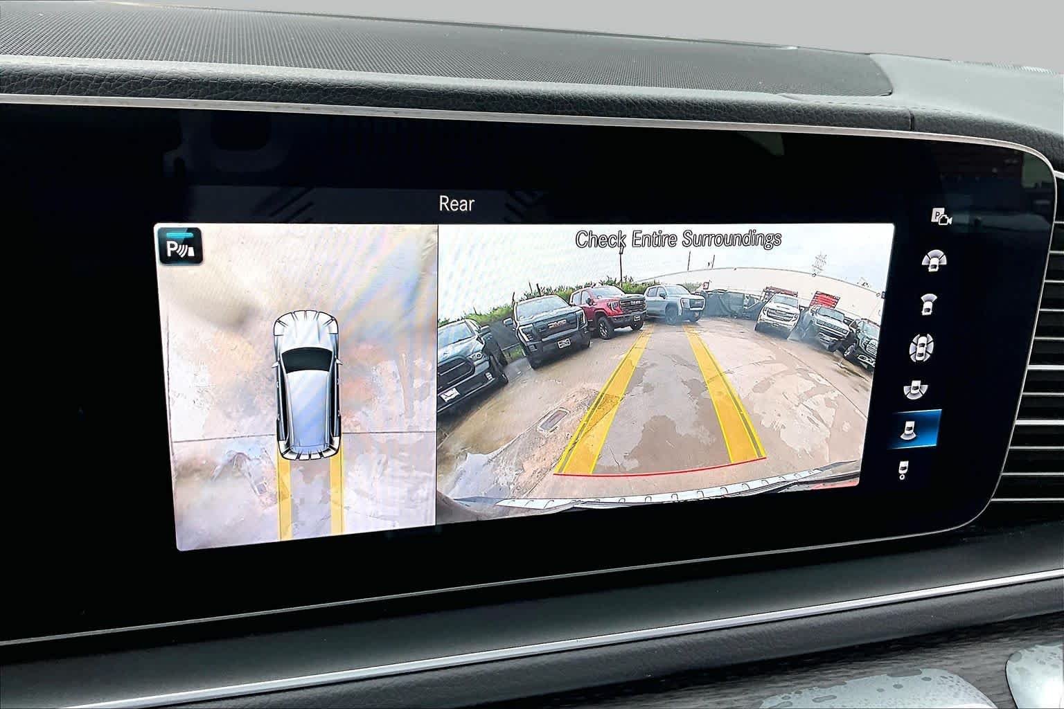 Used 2022 Black Mercedes-Benz GLS 450 image 27