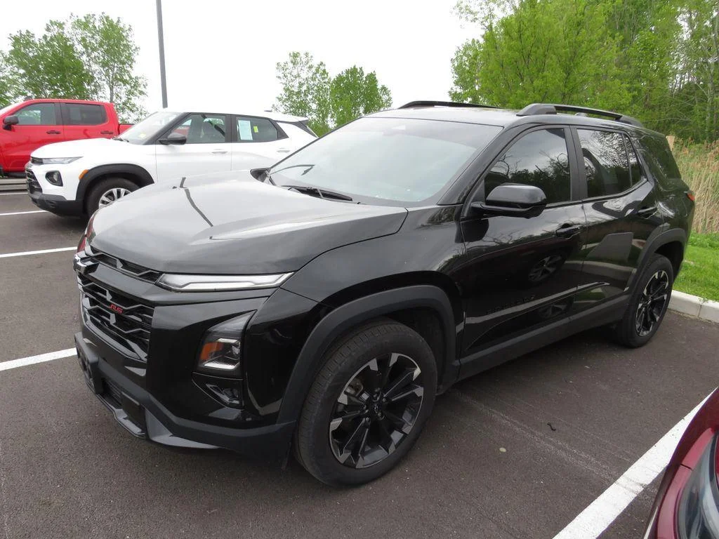 Used 2025 Black Metallic CHEVROLET TRUCK RS image 7