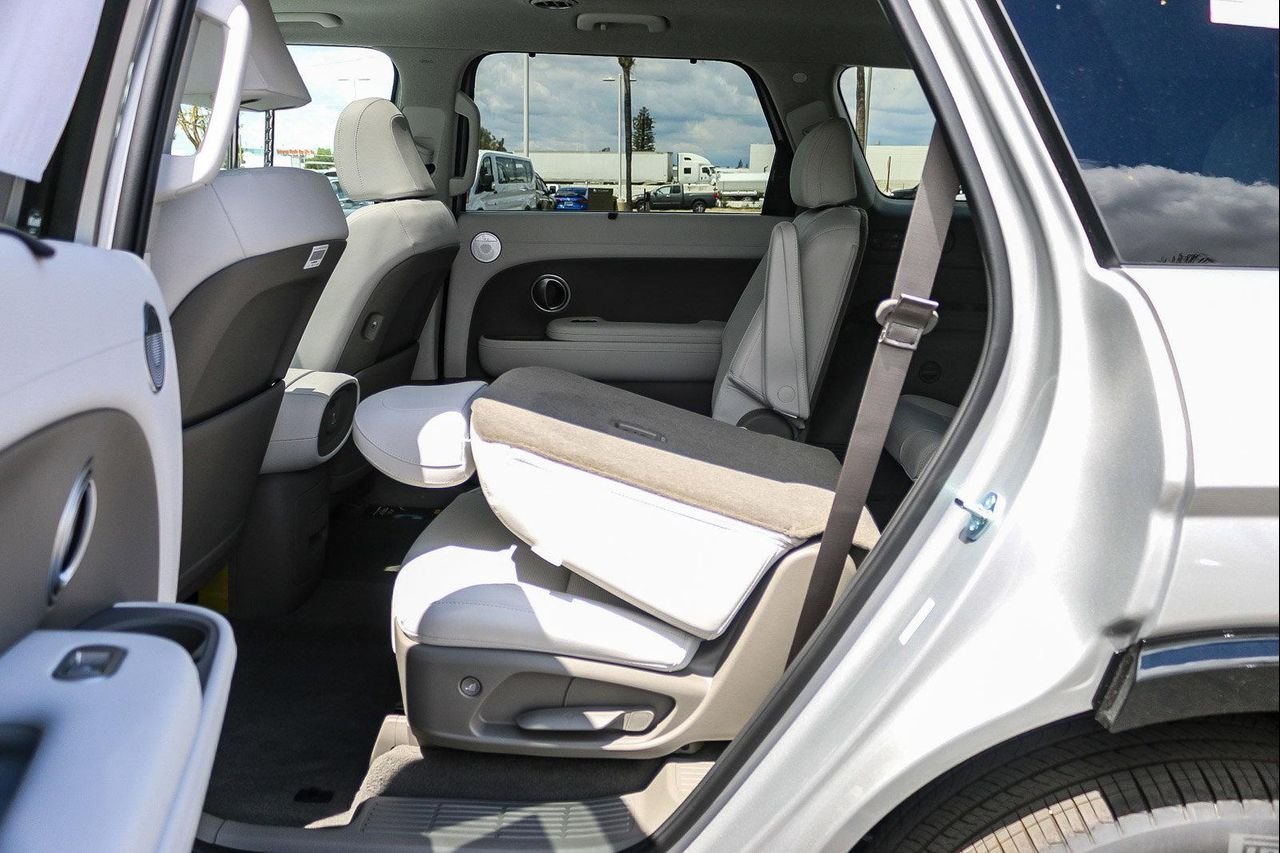 New 2026 Silver Hyundai Limited image 20