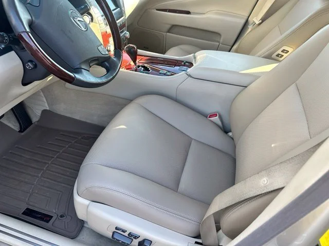Used 2010 Beige Lexus 460 image 33