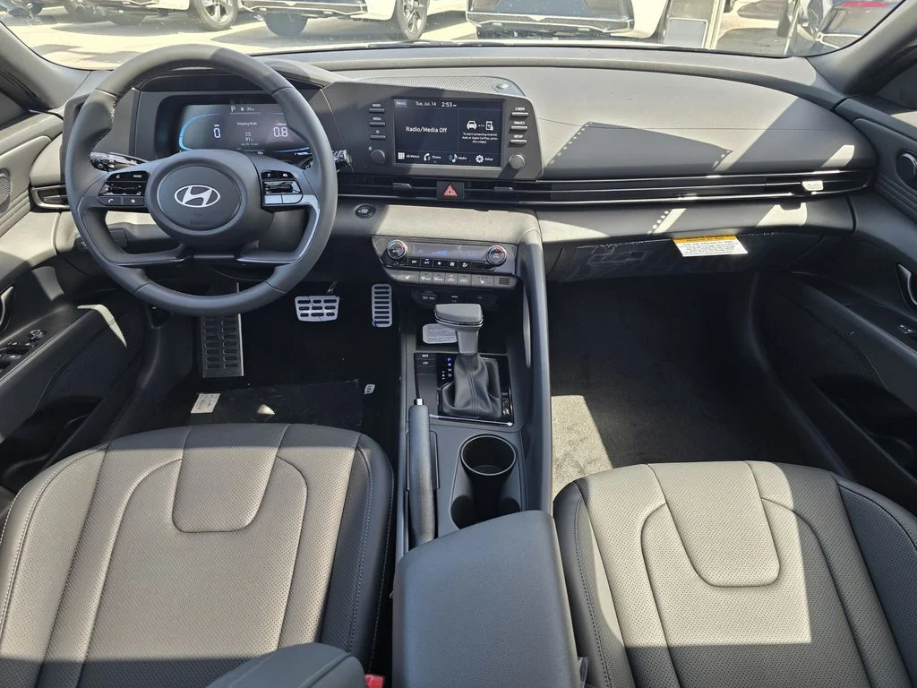 New 2026 Black Hyundai SEL Sport image 7