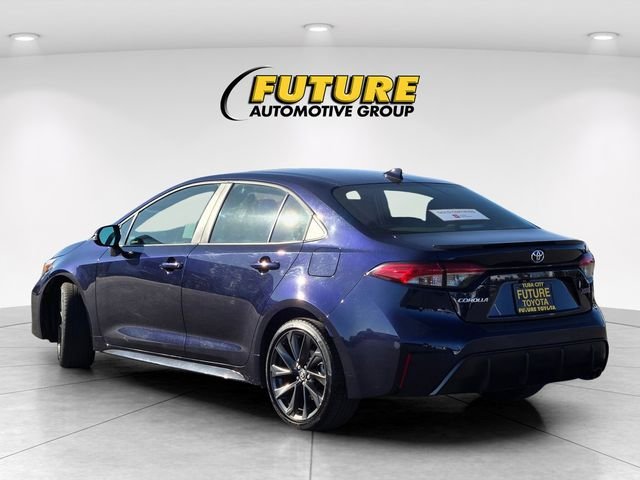 Used 2024  Toyota XSE image 6