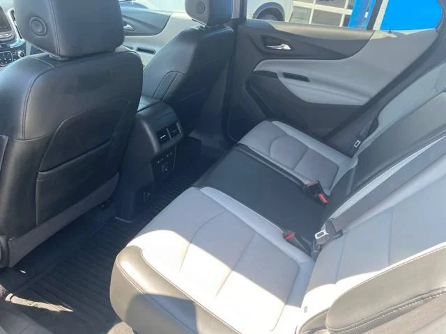 Used 2019 SILVER ICE METALLIC Chevrolet Premier image 33