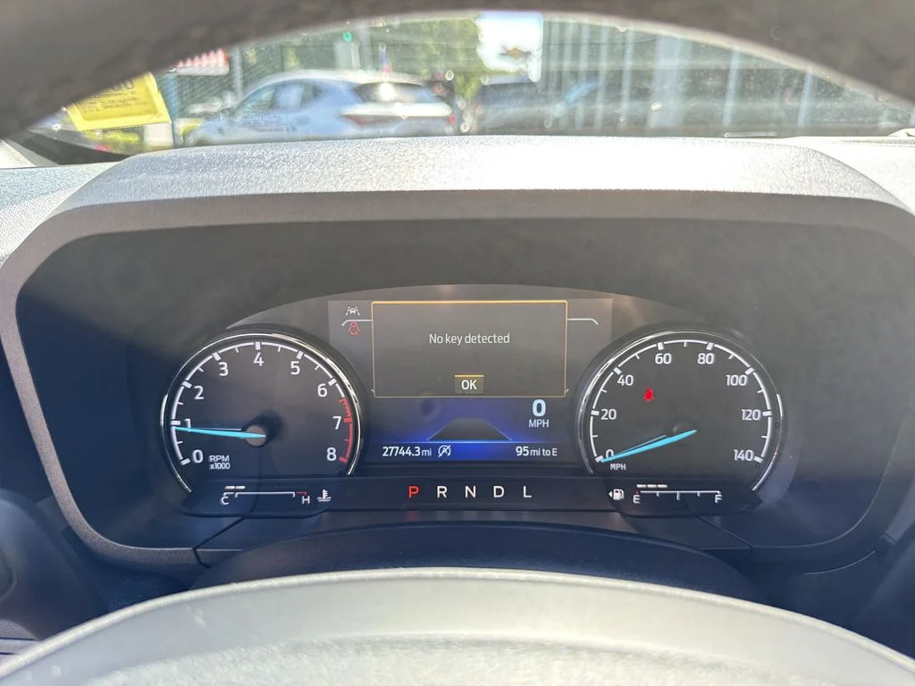 Used 2023 White Ford Lariat image 19