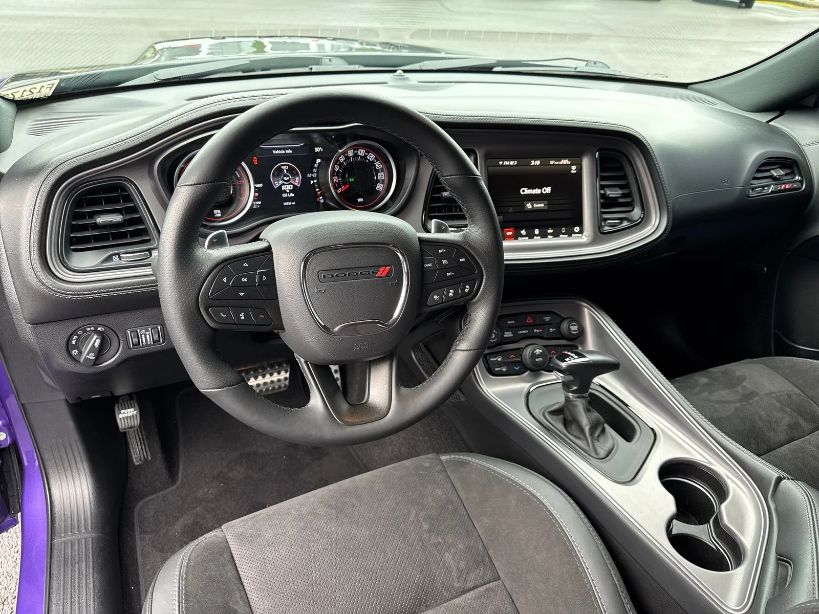 Used 2023 Plum Dodge R/T Scat Pack image 4