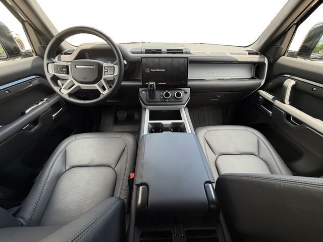New 2026 Carpathian Grey Land Rover X-Dynamic SE image 12