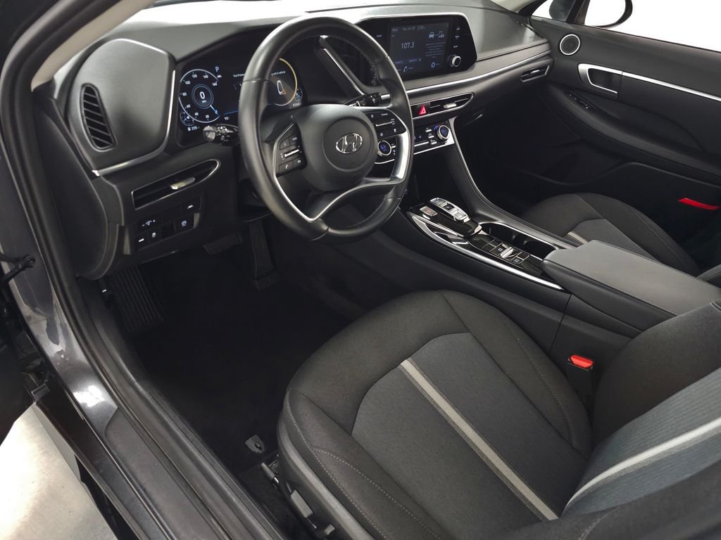 Used 2020 Portofino Gray Hyundai SEL image 13