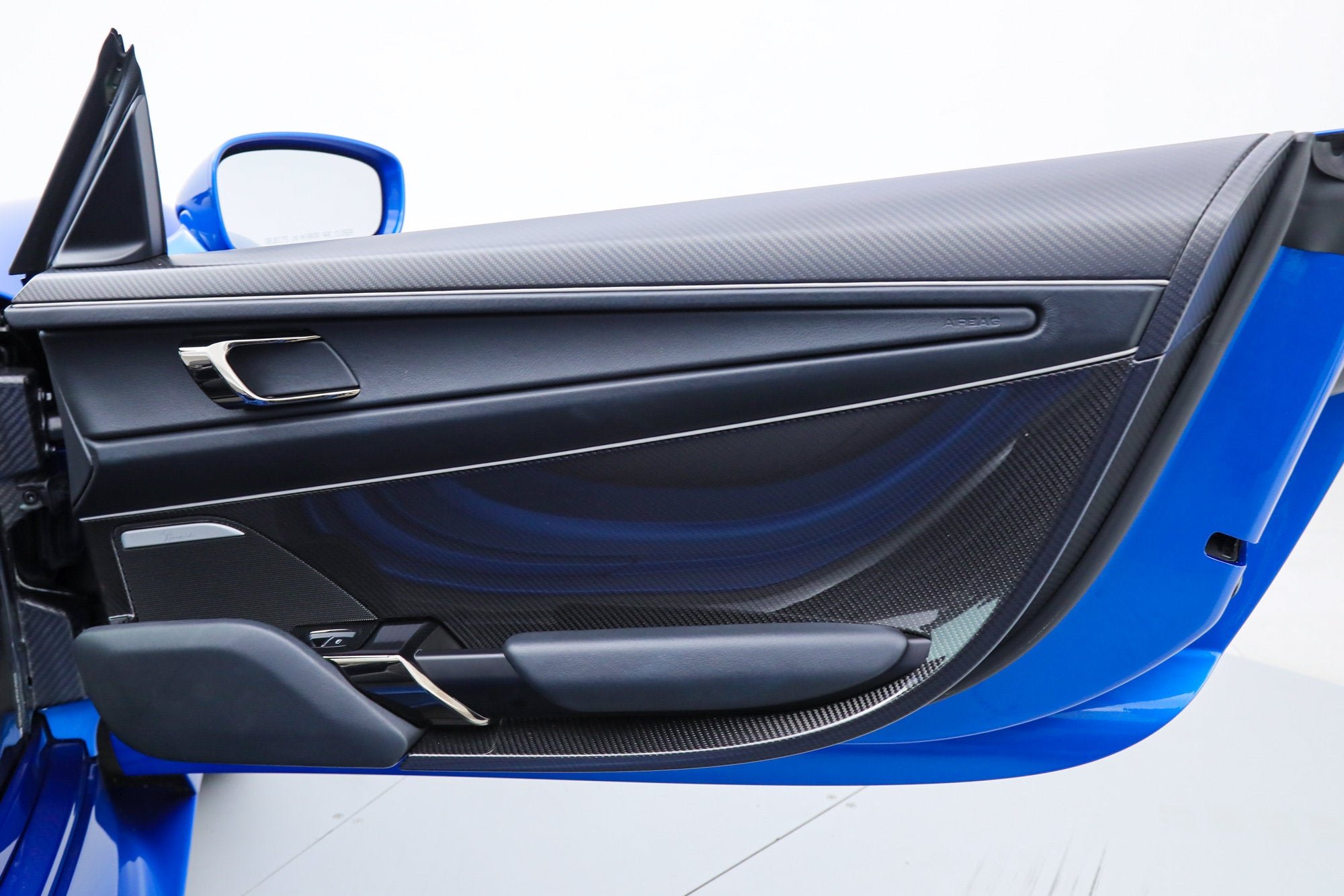 Used 2015 Blue Porsche  image 24