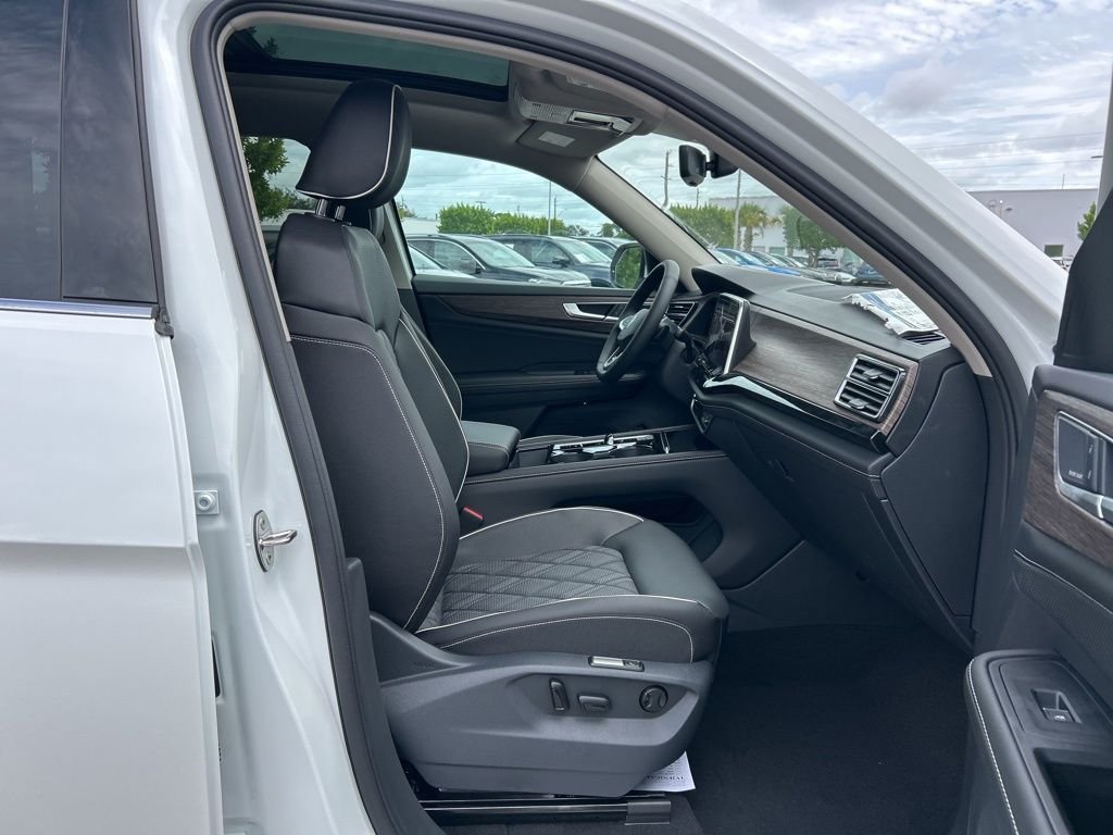 2026 Volkswagen Atlas SEL Premium R-Line - Photo 37