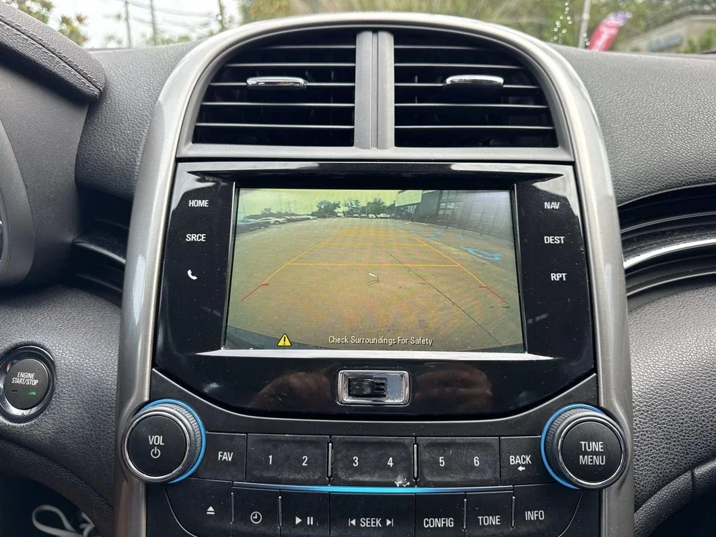 Used 2015 Gray Chevrolet LTZ image 24