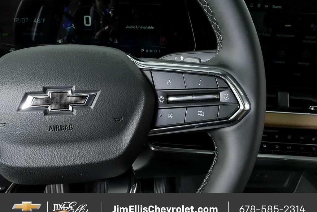 New 2026 Polar White Tricoat Chevrolet ACTIV image 10