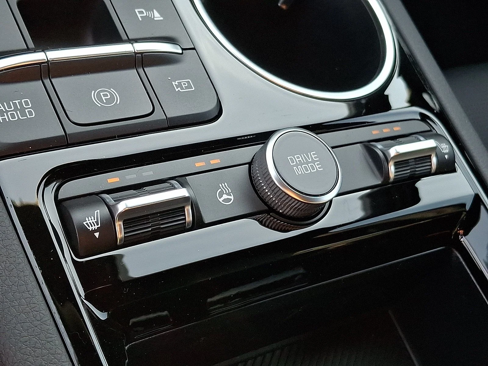 New 2026 Aurora Black Pearl Kia GT-Line AWD image 10