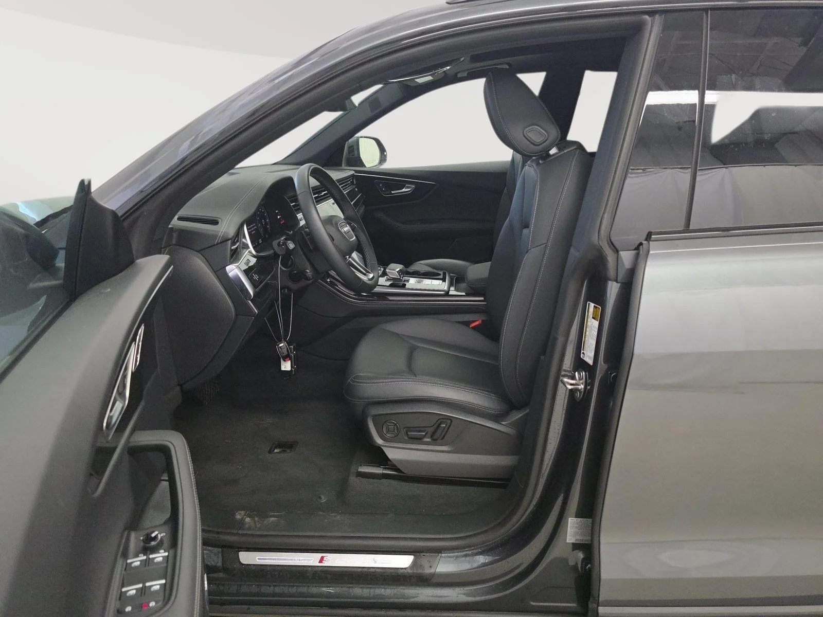 Used 2026 Daytona Gray Pearl Effect Audi Premium Plus image 7