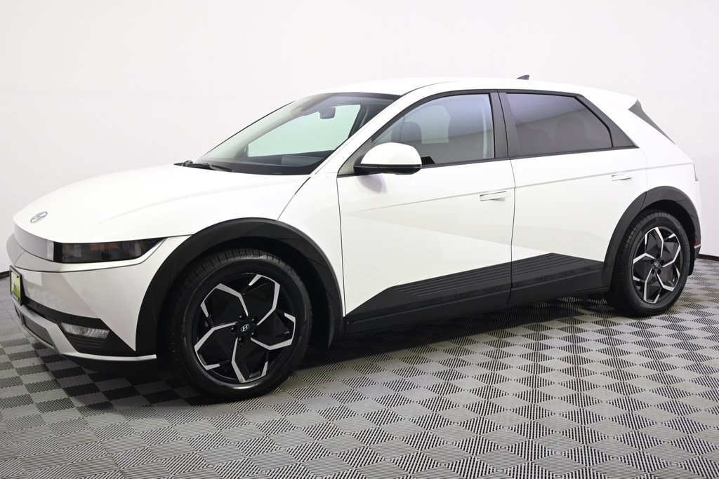 Used 2024 Hyundai IONIQ 5 SEL with VIN KM8KNDDF4RU327342 for sale in St. Louis Park, Minnesota