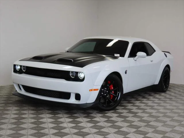 2022 Dodge Challenger SRT Hellcat Redeye Widebody Auto's photo