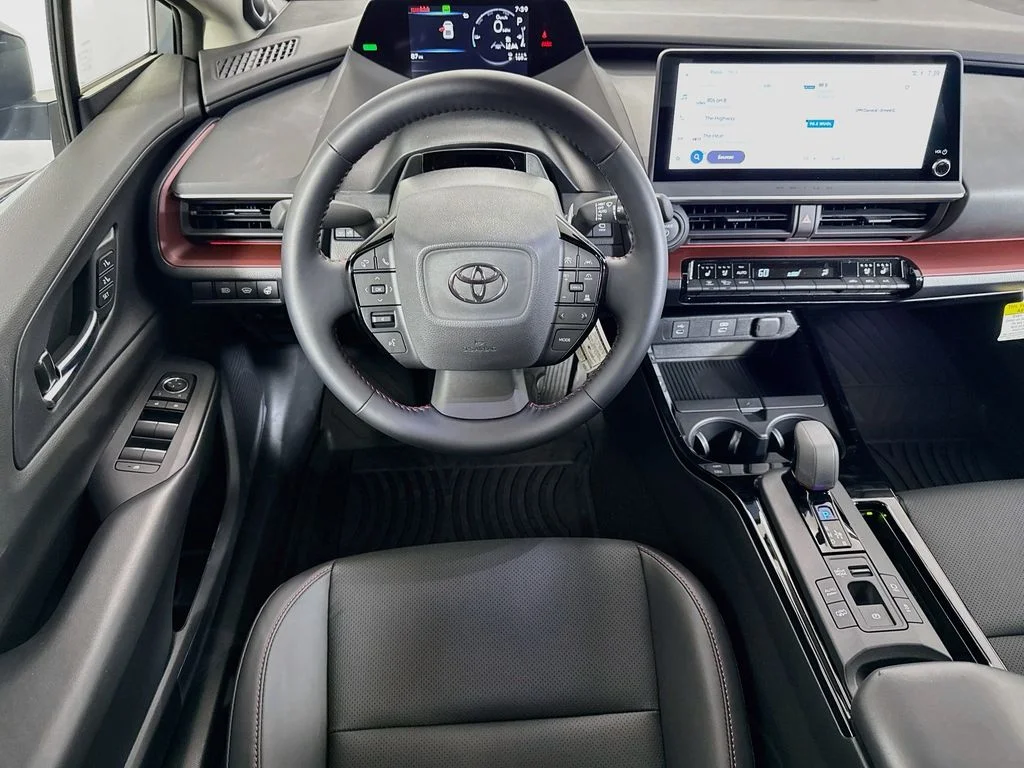 2026 Toyota Prius Plug-in Hybrid XSE Premium - Photo 22