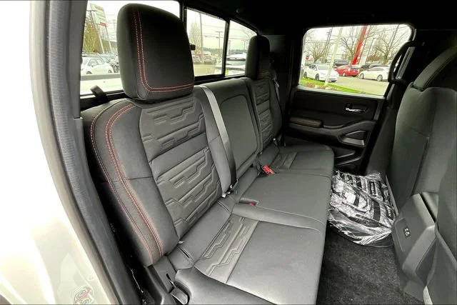 2025 Nissan Frontier PRO-4X - Photo 24