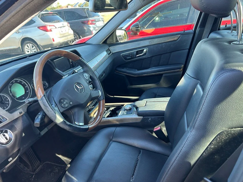 Used 2010 Black Mercedes-Benz E 350 image 5