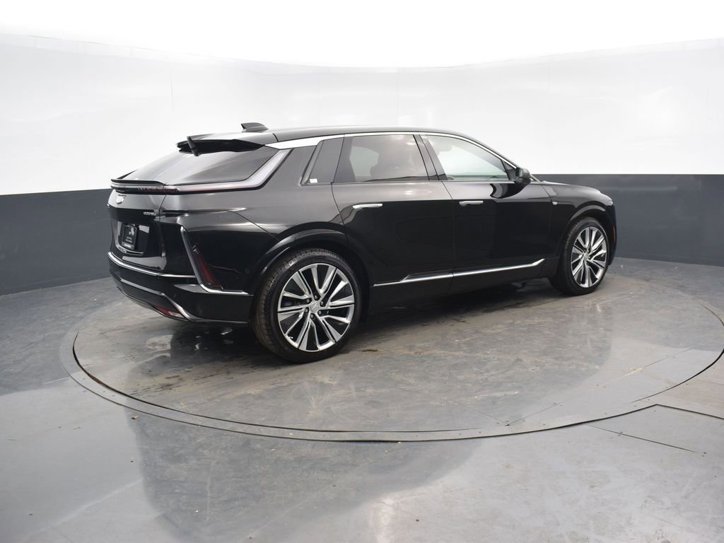 2024 CADILLAC LYRIQ - Image 5