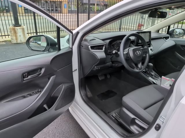 Used 2024 White Toyota LE image 10