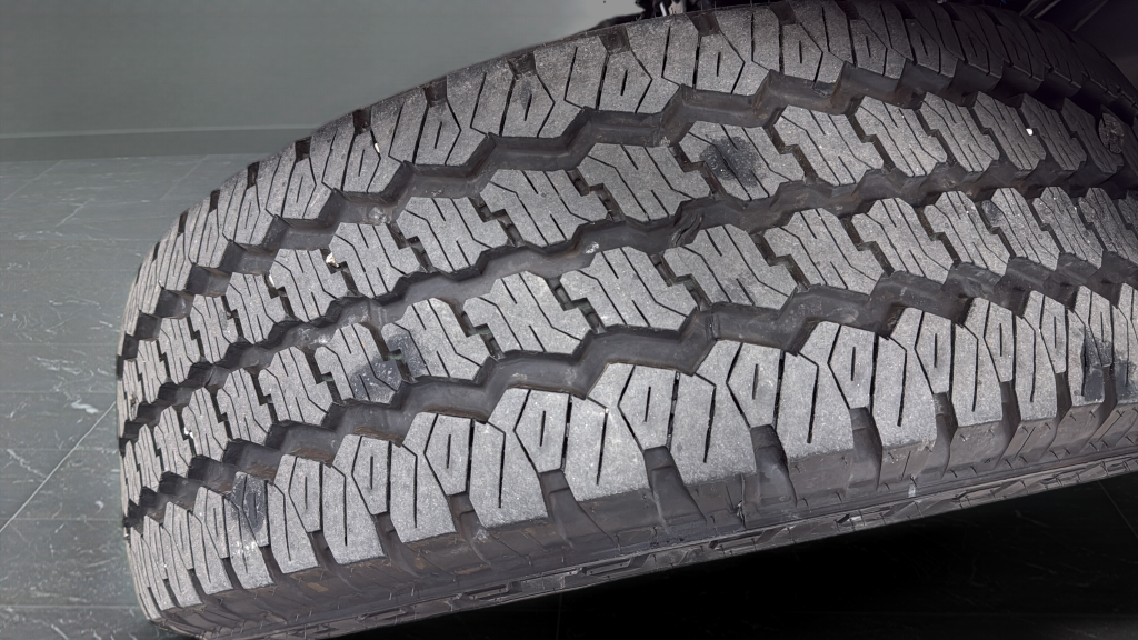 Used 2026 Oxford White Ford XLT image 34