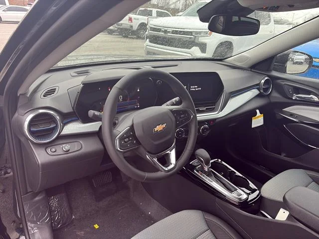New 2026 Mosaic Black Metallic Chevrolet LT image 7