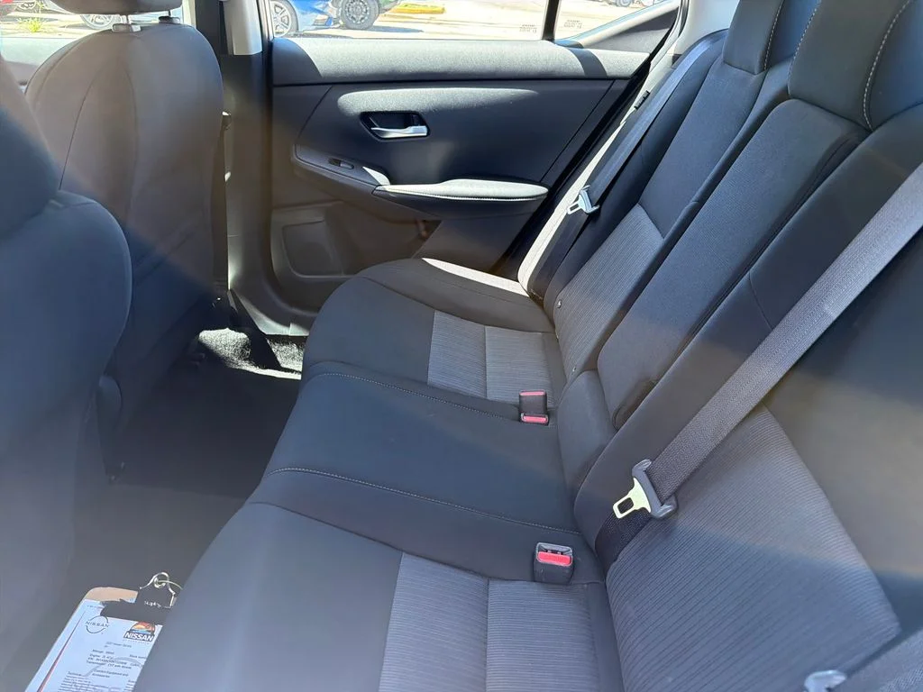 Used 2022 Silver Nissan SV image 33