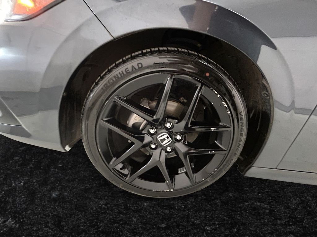 Used 2023  Honda Sport image 27