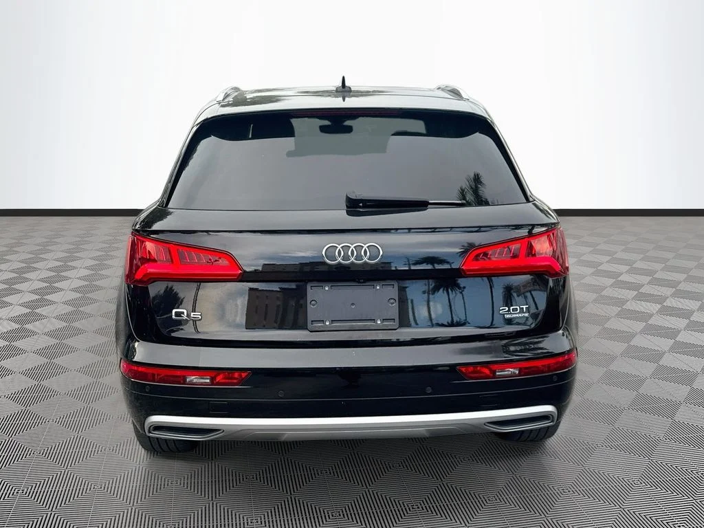Used 2018 Black Audi 2.0T image 7
