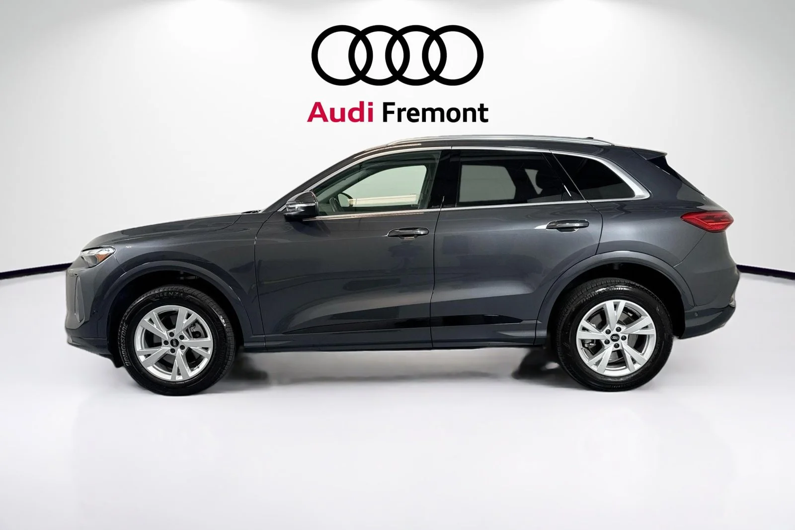 Used 2025 Tambora Gray Audi Premium image 1