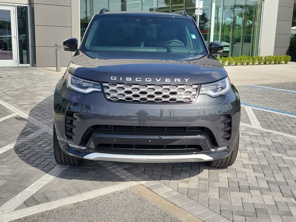 2025 Land Rover Discovery Metropolitan Edition - Photo 8