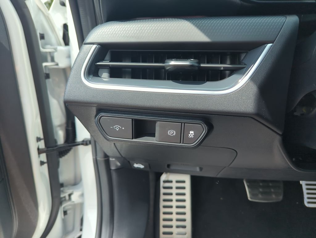 New 2026 Snow White Pearl Kia GT-Line Turbo image 20