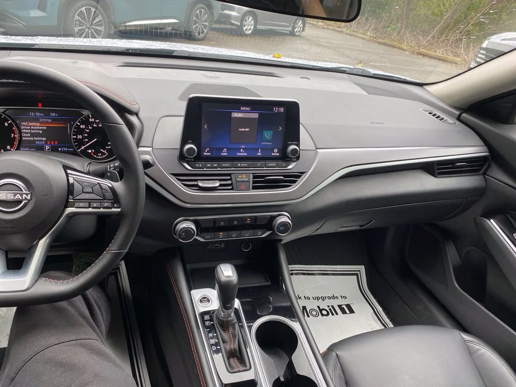 Used 2025 Gray Nissan 2.5 SR image 18