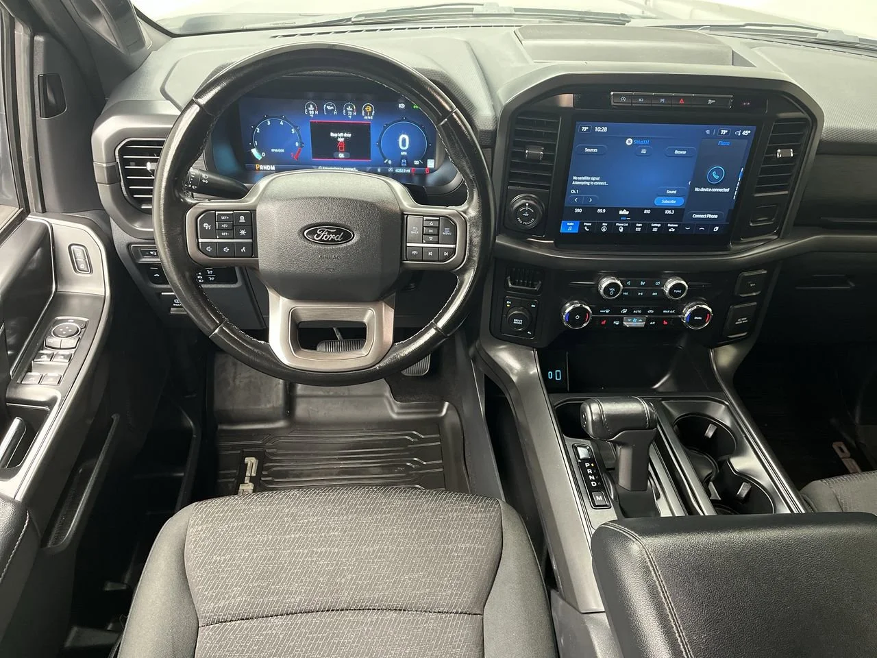 Used 2024 Gray Ford XLT image 16