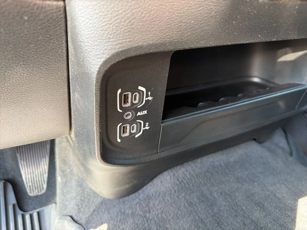 Used 2022 Silver Ram Tradesman image 39