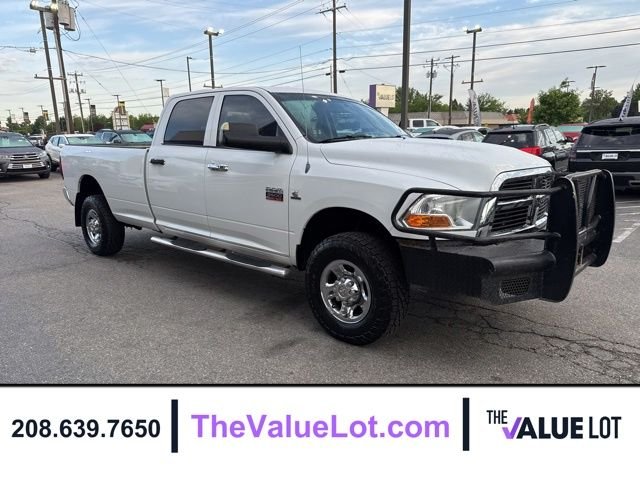 Used 2011 White Ram ST image 2