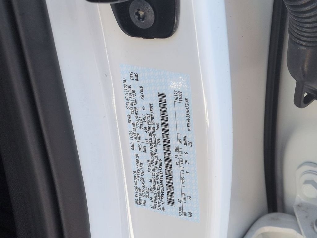 New 2026 Star White Metallic Tri-Coat Ford F-250® Platinum® image 70