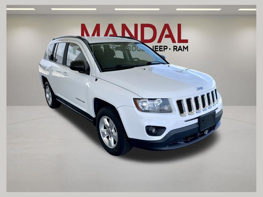 2016 Jeep Compass Sport's photo