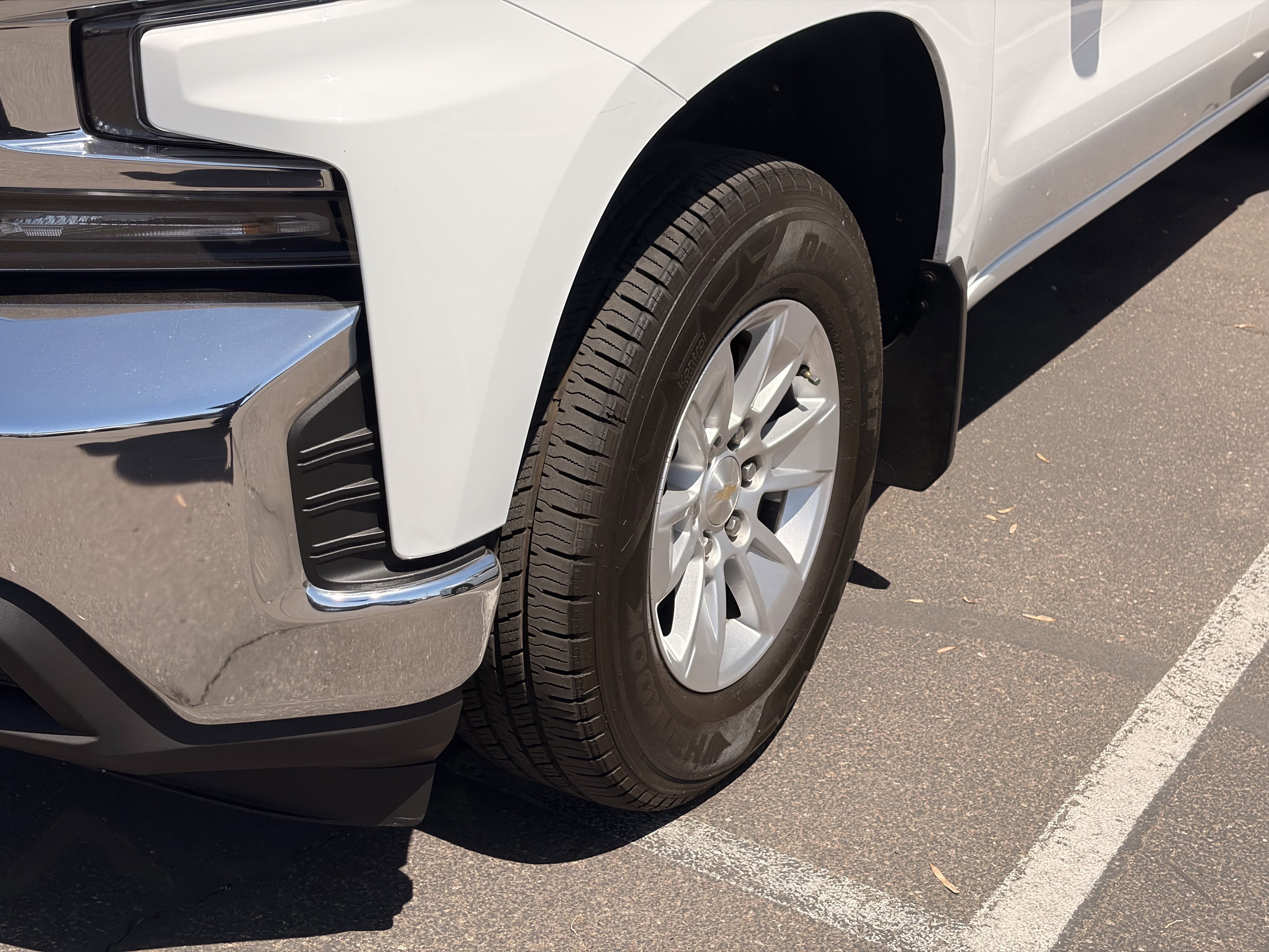 Used 2021 SUMMIT WHITE Chevrolet LT image 7