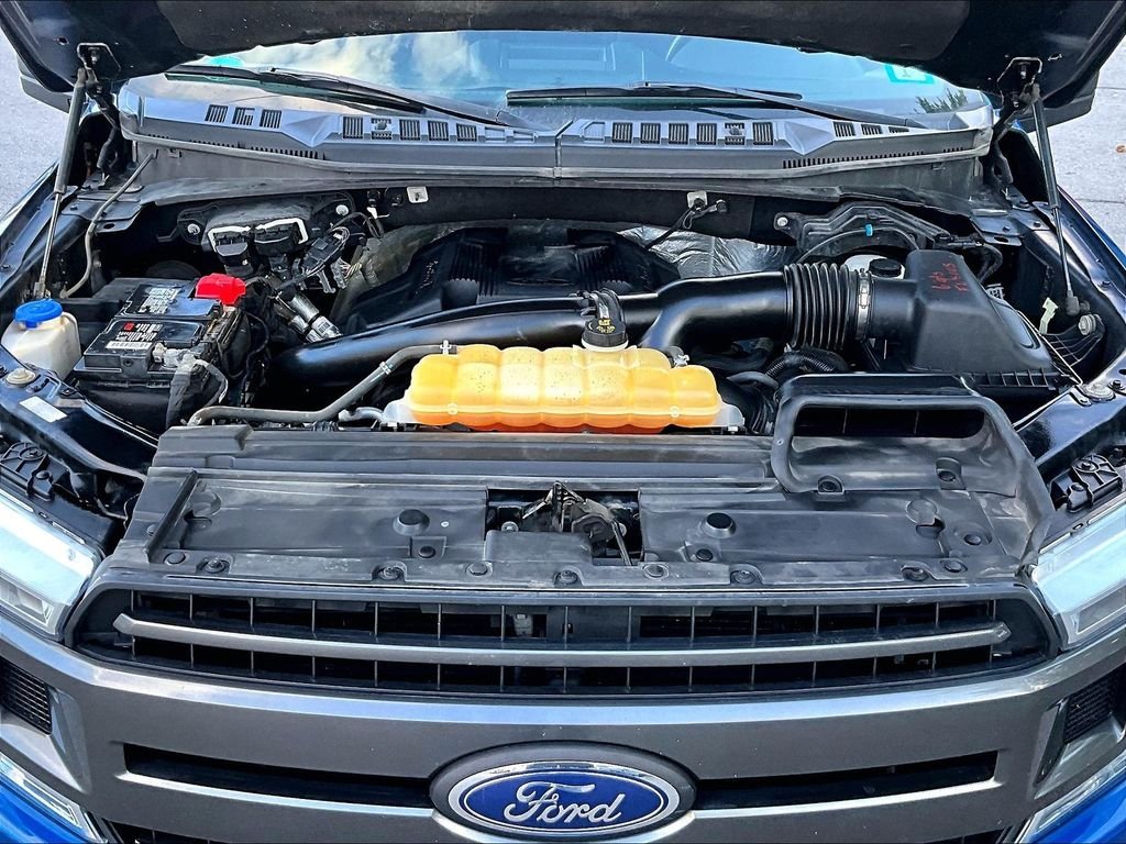 Used 2018 Lightning Blue Ford XLT image 30
