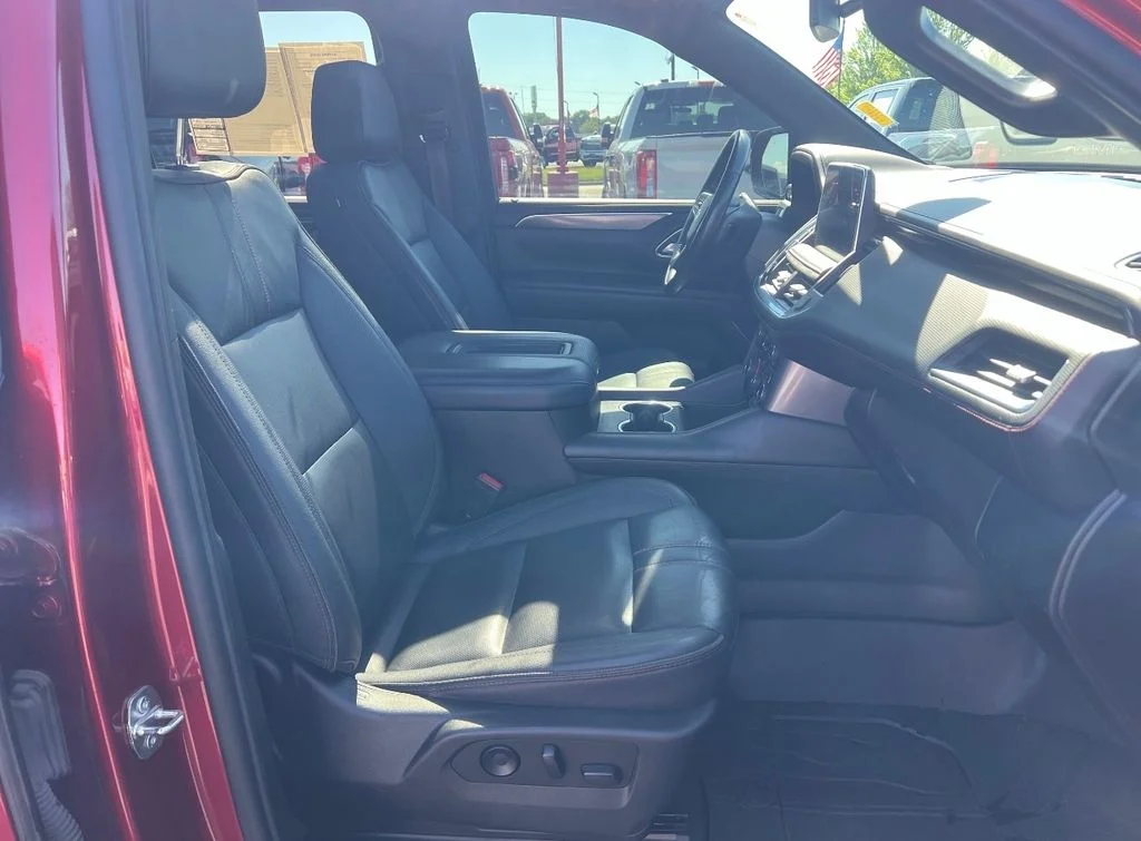 Used 2022 Red Chevrolet RST image 44