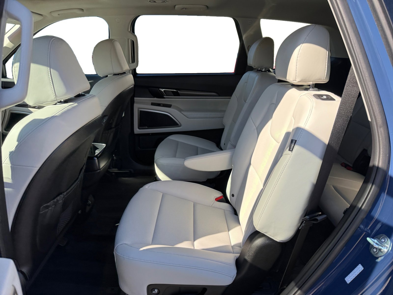 Used 2024 Midnight Lake Blue KIA S image 16