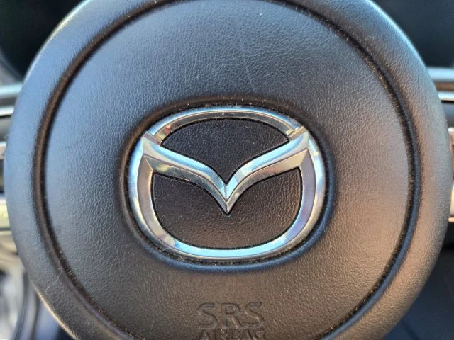 Used 2019 Silver Mazda Select image 31